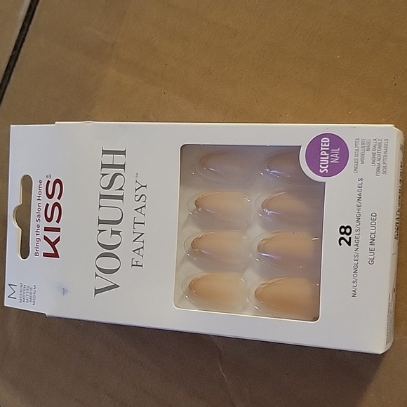 KISS Voguish Fantasy Sculpted Medium Nails - Picture 5 of 6